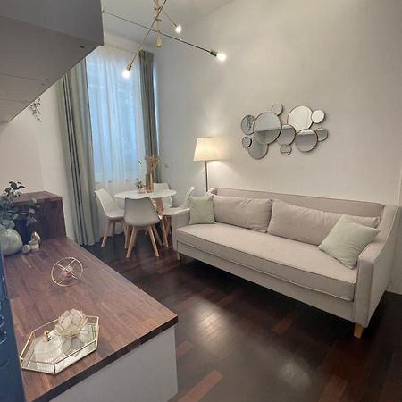 Apartamento Bilocale Di Prestigio: Milano Centro Exterior foto