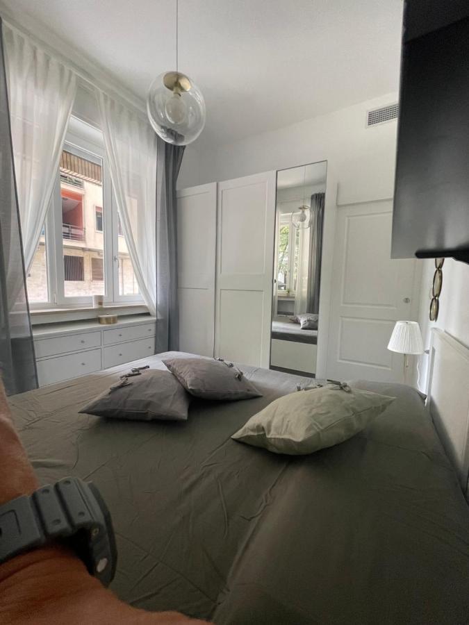 Apartamento Bilocale Di Prestigio: Milano Centro Exterior foto